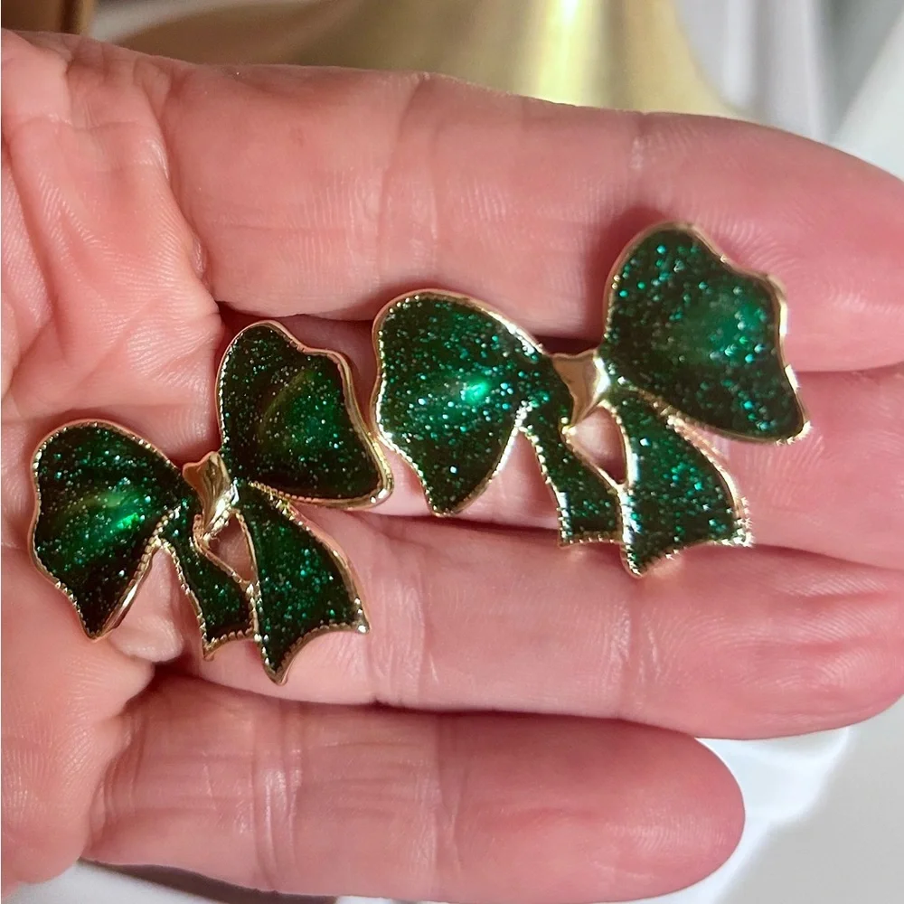 Glittery Bowknot Druzy Emerald Green Gold Stud‎ Earrings St. Patrick’s Day NEW